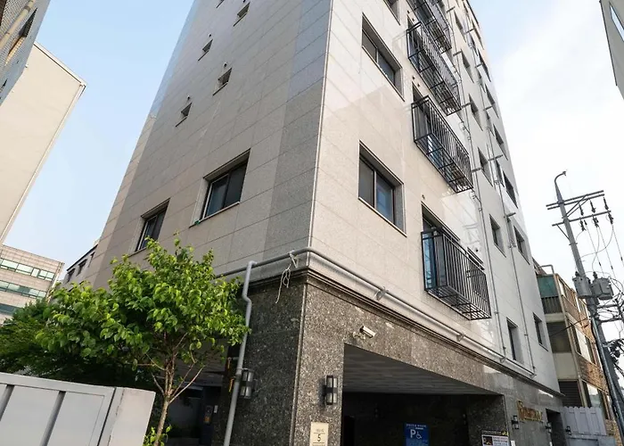 스터닝 럭셔리 아파트먼트